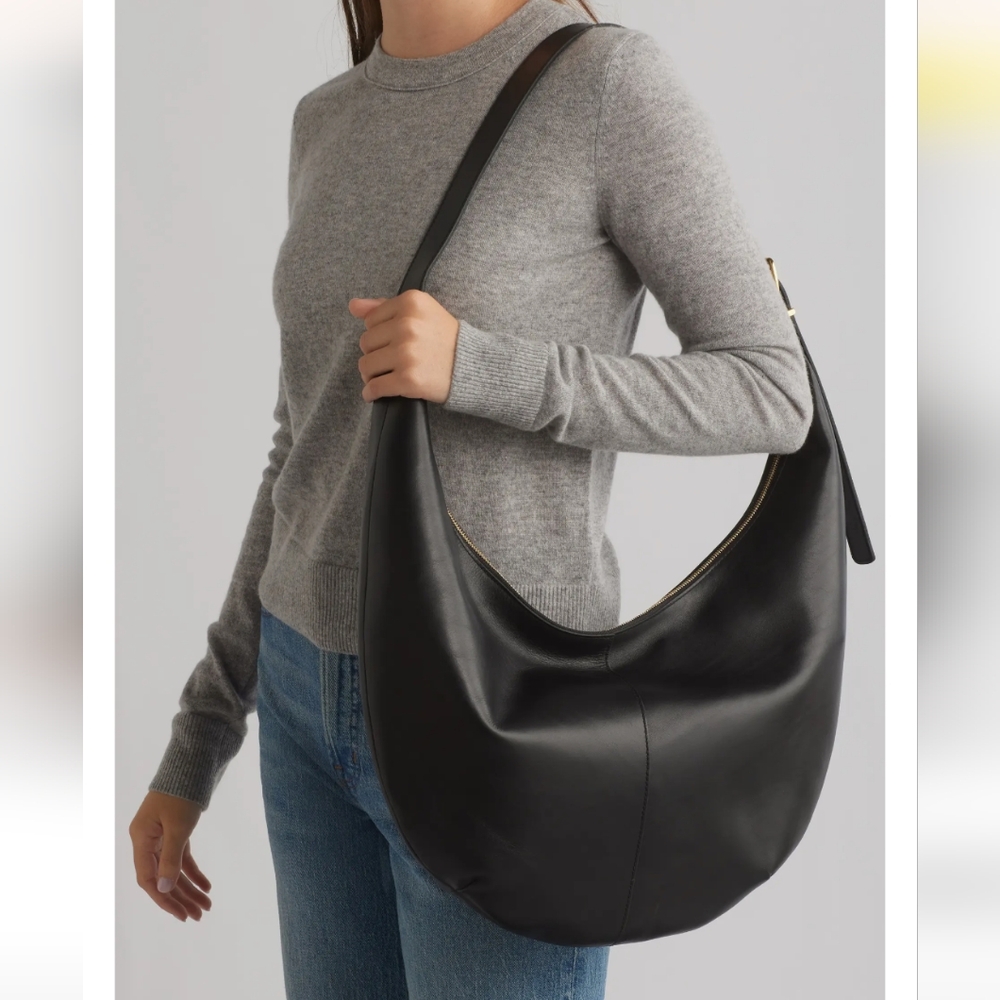 NWOT Madewell Essential Curve Black Shoulder Bag